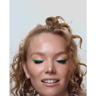 Ashunta Sheriff Beauty  - UV Vegan Liner Pen